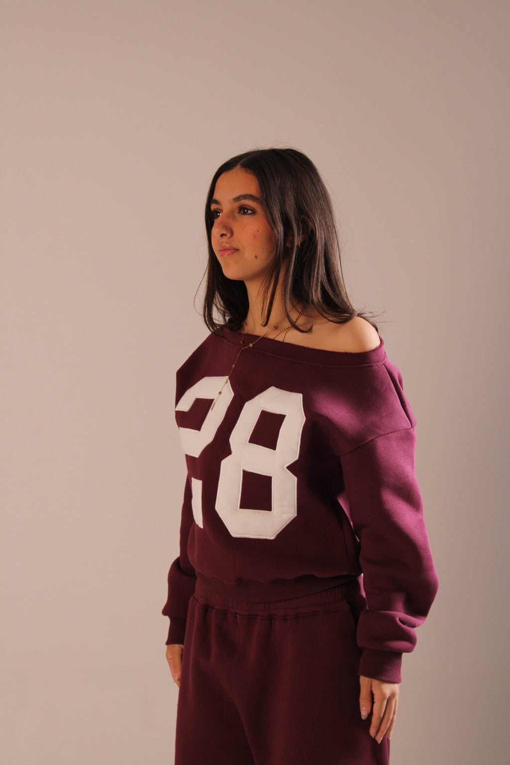 28 off-shoulder sweater - burgundy