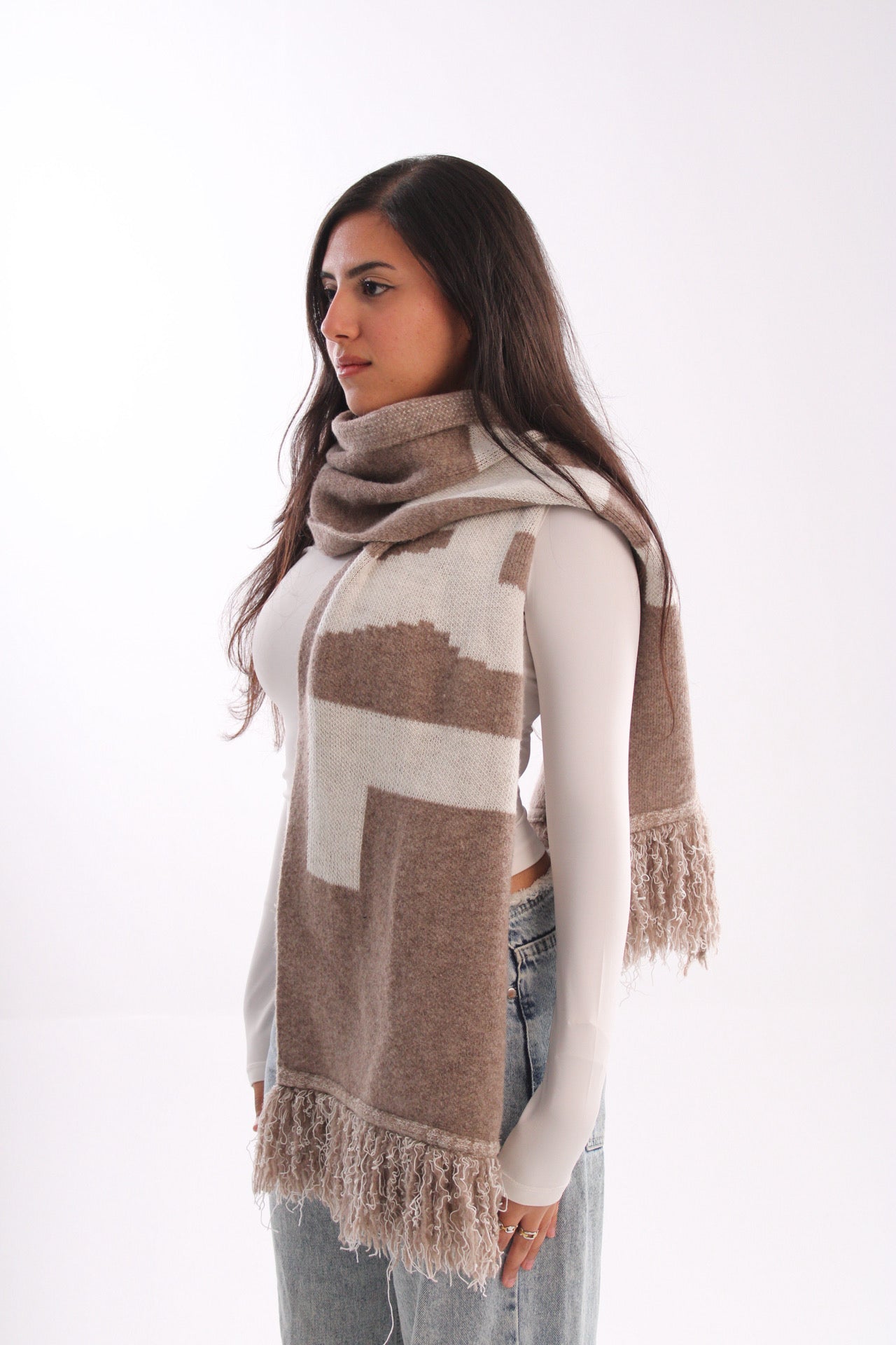 the “it girl” scarf - beige brown