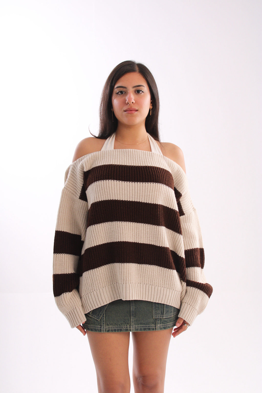 knitted off-shoulder brownXbeige