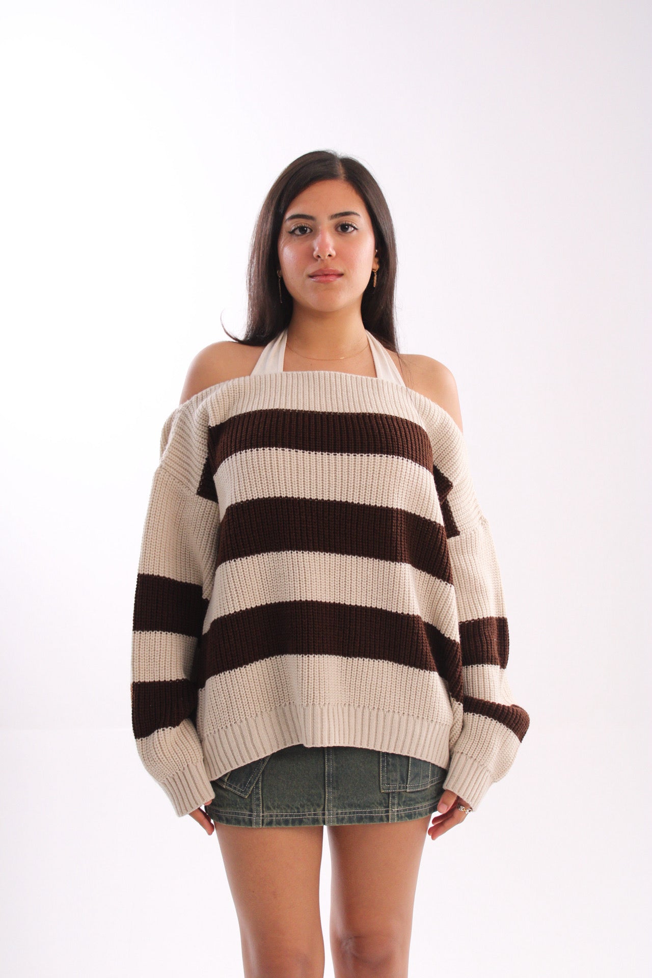 knitted off-shoulder brownXbeige