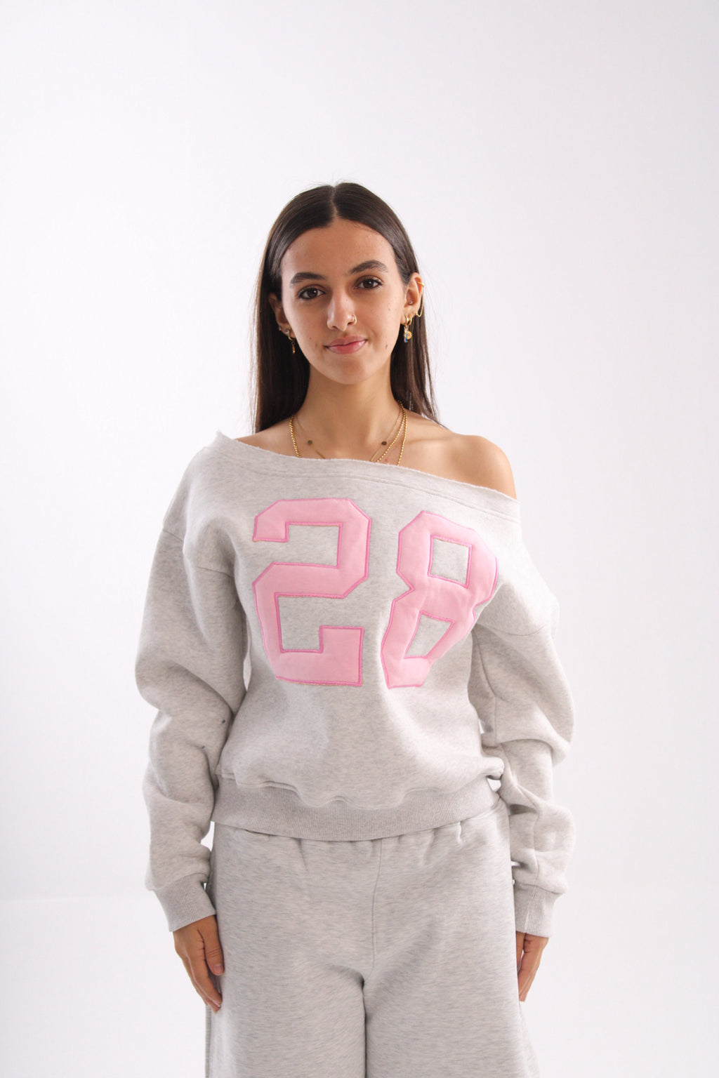 28 off-shoulder sweater - grey