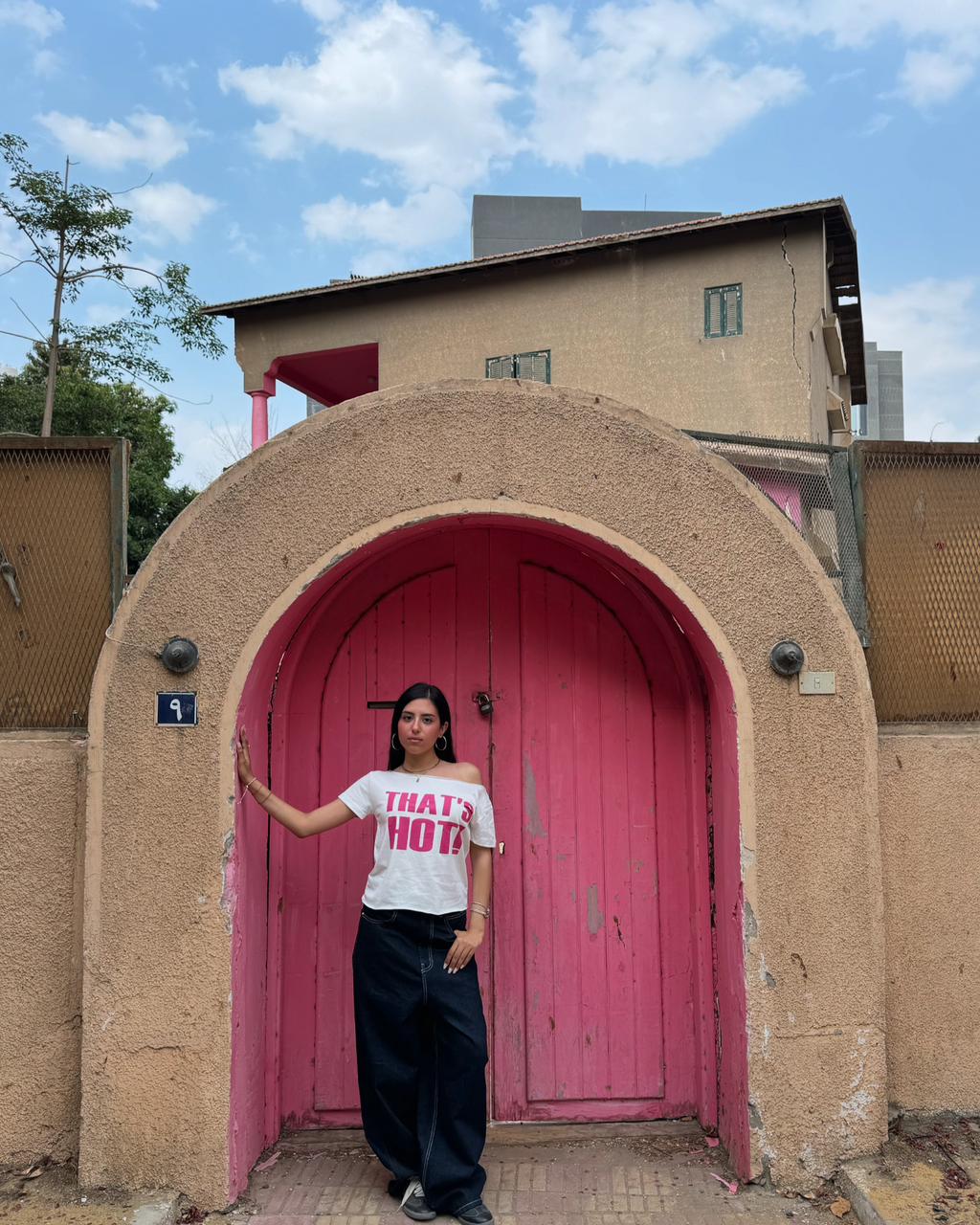 That's Hot Offshoulder